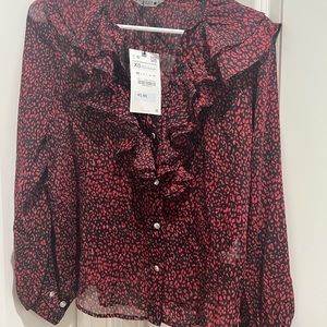 Black and red Zara top